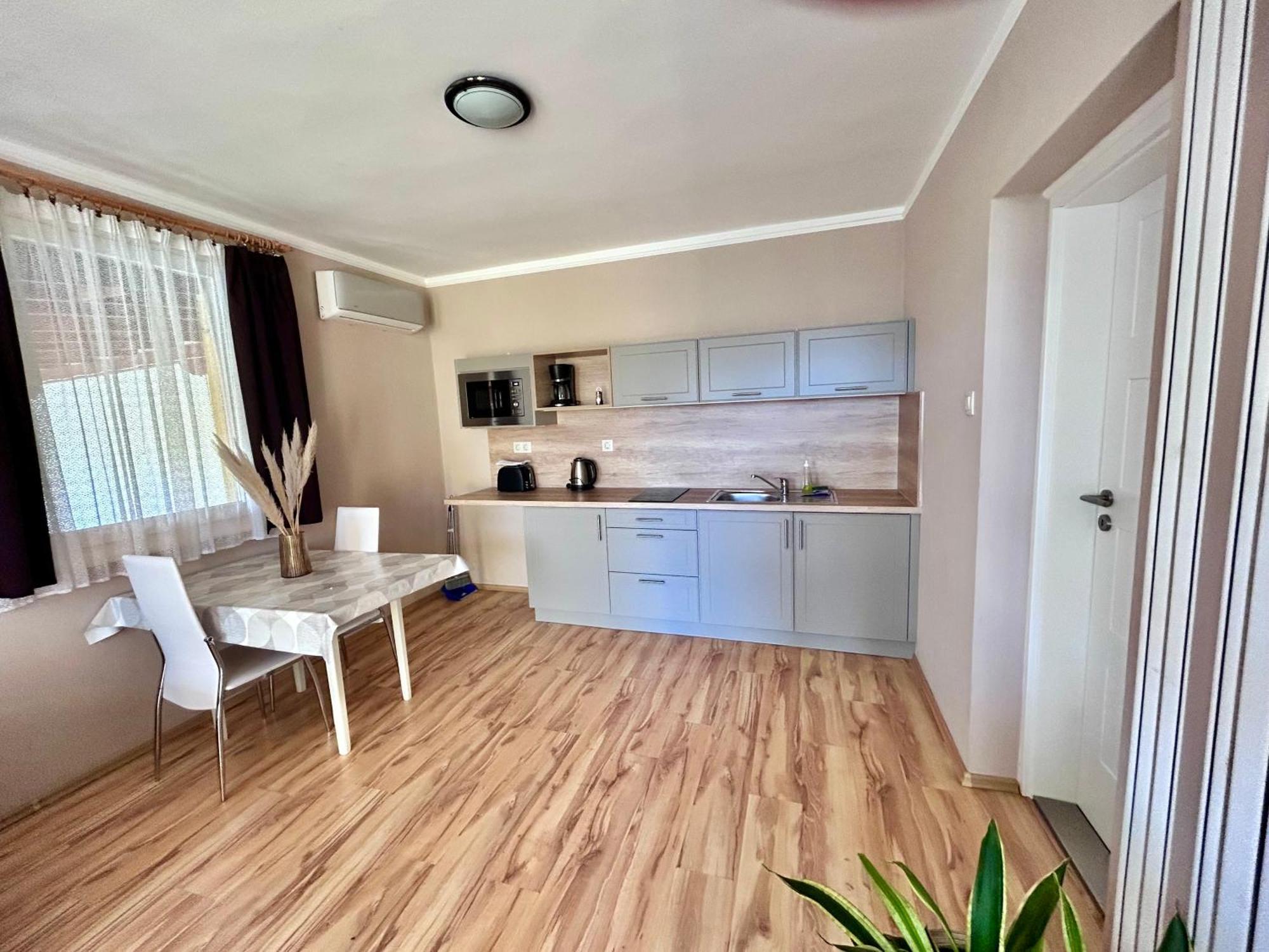 Nemes Apartmanház Hévíz Exterior foto