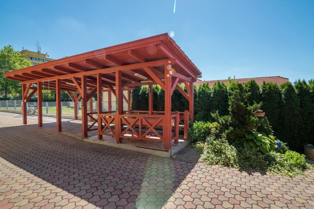 Nemes Apartmanház Hévíz Exterior foto