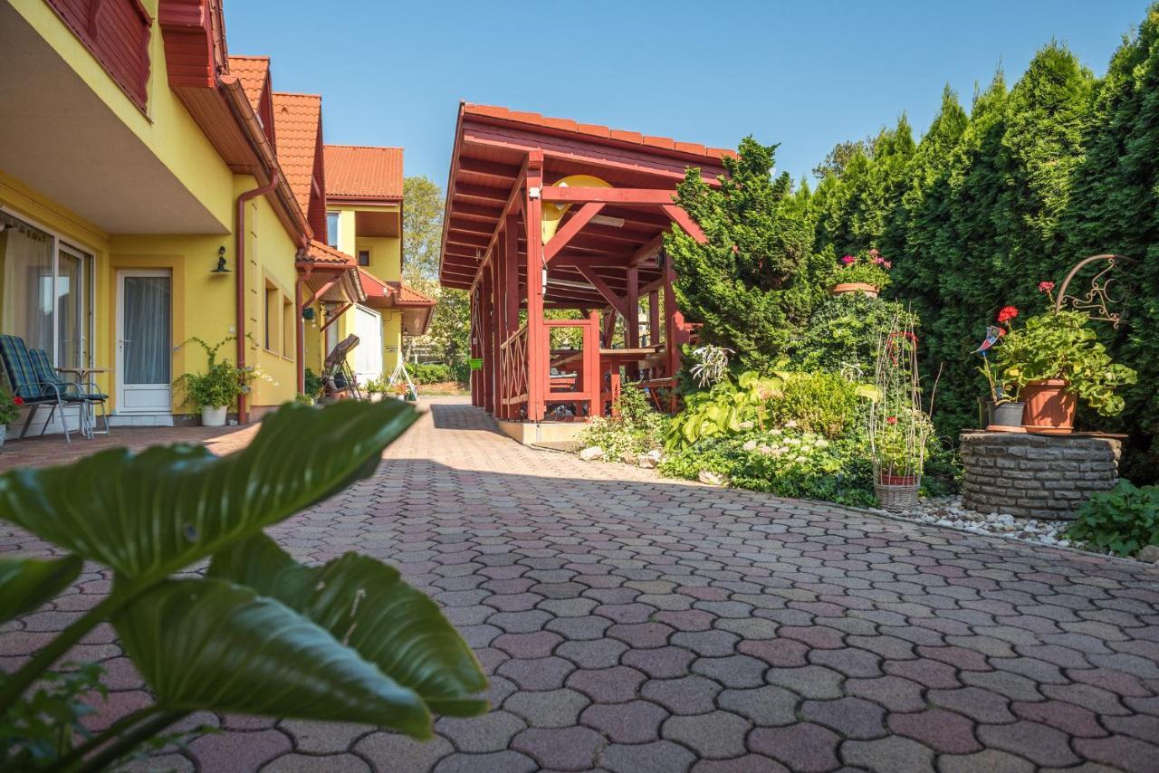 Nemes Apartmanház Hévíz Exterior foto